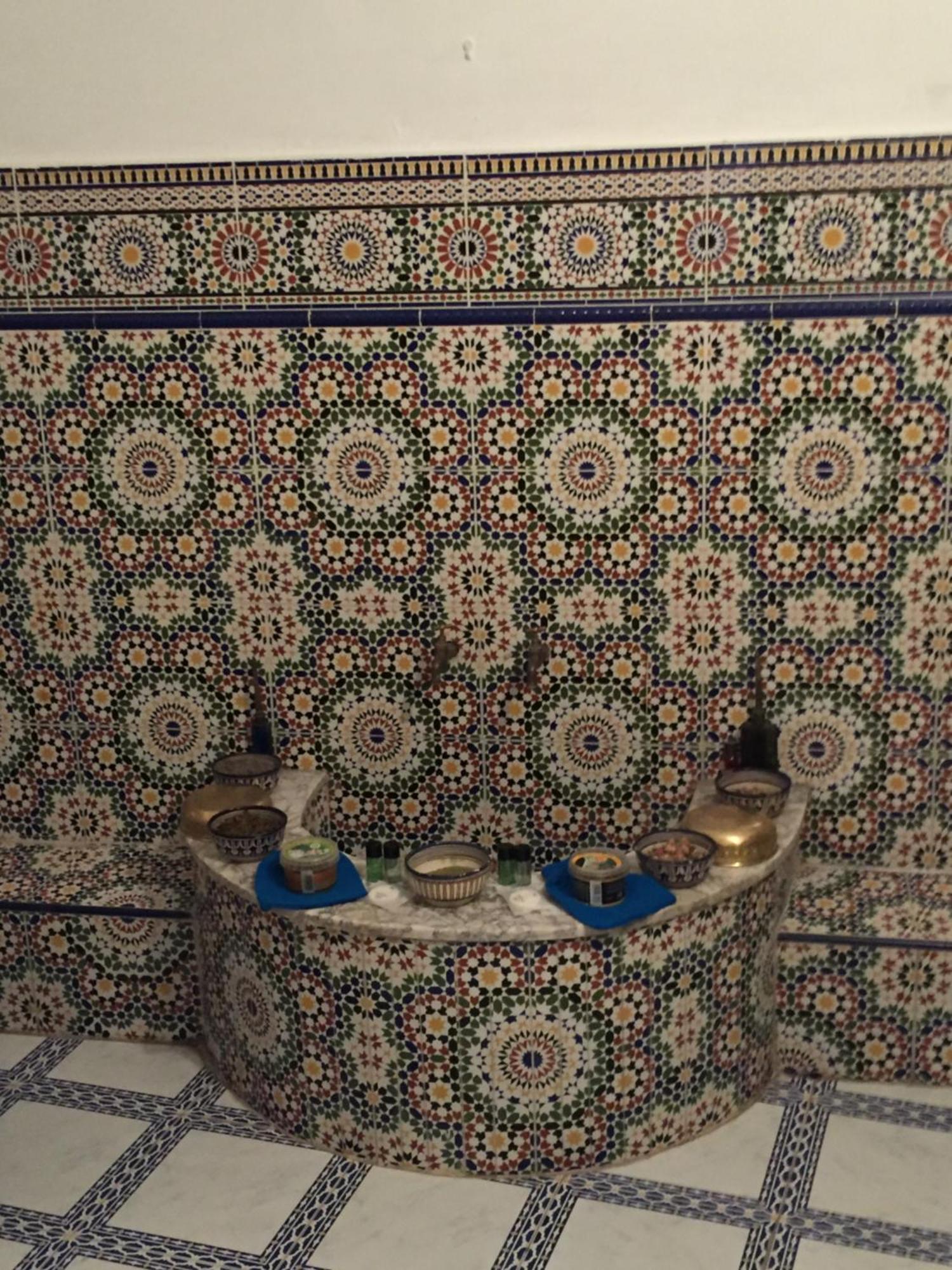 Riad A La Belle Etoile Salé Luaran gambar